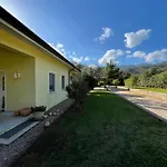 Villa Thomaso Triei