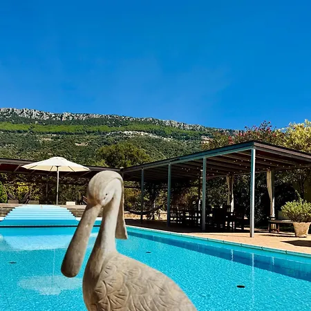 Thomaso - Private Pool & Garden - Panoramic View Villa