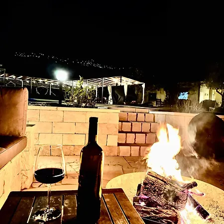 Thomaso - Private Pool & Garden - Panoramic View Villa
